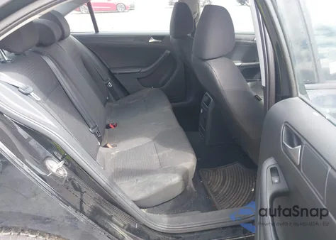 2015 Volkswagen Jetta 2.0L S из США, поврежденный, VIN 3VW2K7AJ4FM354917